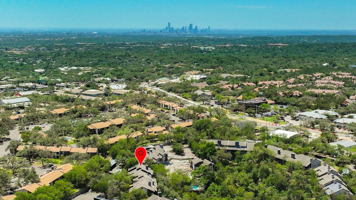 View 8200 Neely DR Unit #223 in Neelys Canyon Condo Amd 8200 Neely DR Unit #223 - property photo 1 - Luxury home in Neelys Canyon Condo Amd, Austin, TX
