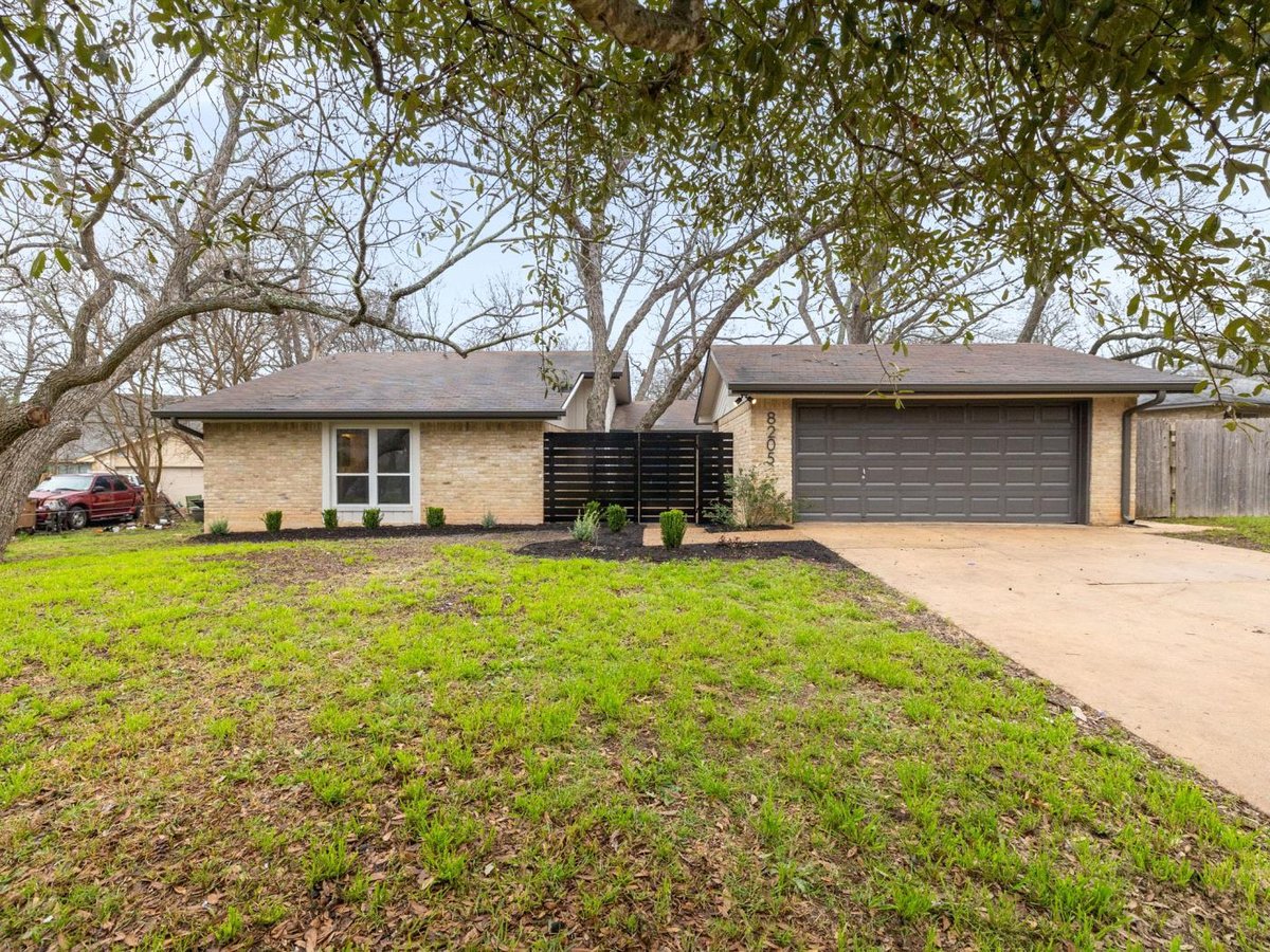 View 8205 Alabama Dr in Shiloh Ph 02 Sec 01 Amd 8205 Alabama Dr - front exterior - Luxury home in Shiloh Ph 02 Sec 01 Amd, Austin, TX