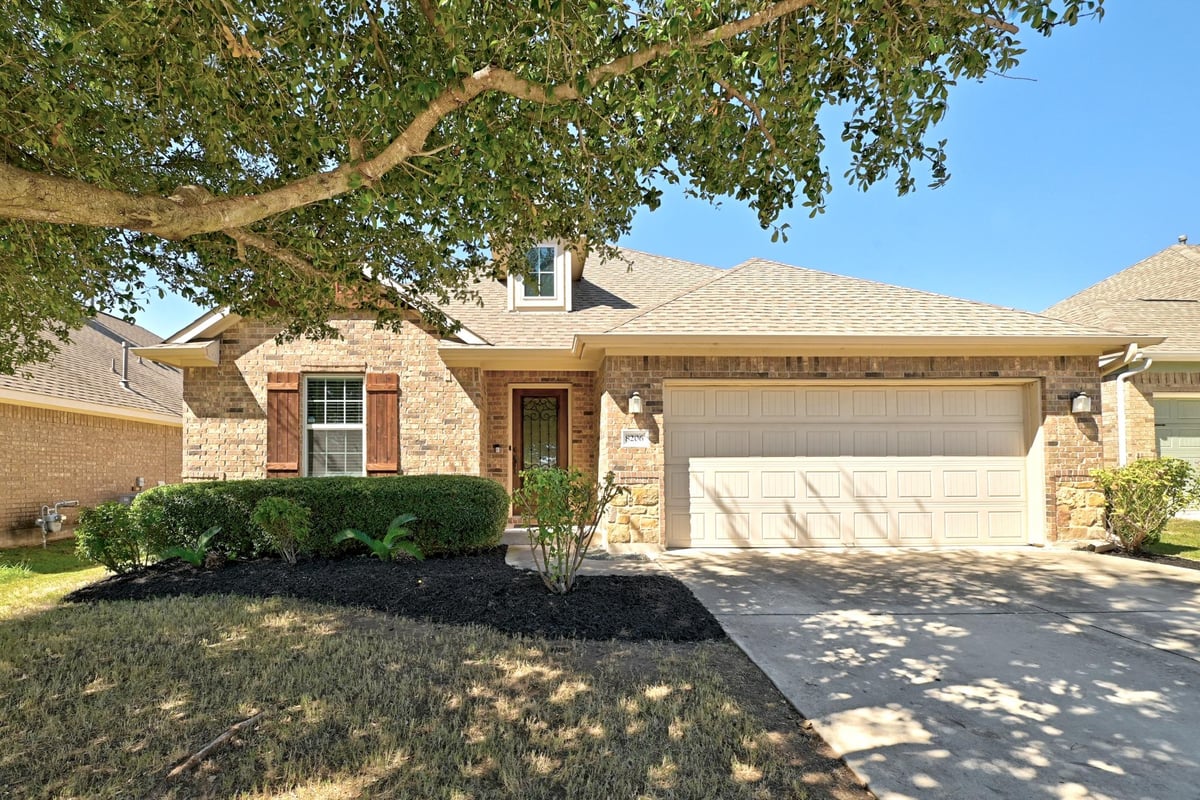 View 8206 Arezzo DR in Round Rock 8206 Arezzo DR, photo 1 of 40, Round Rock, Round Rock, TX