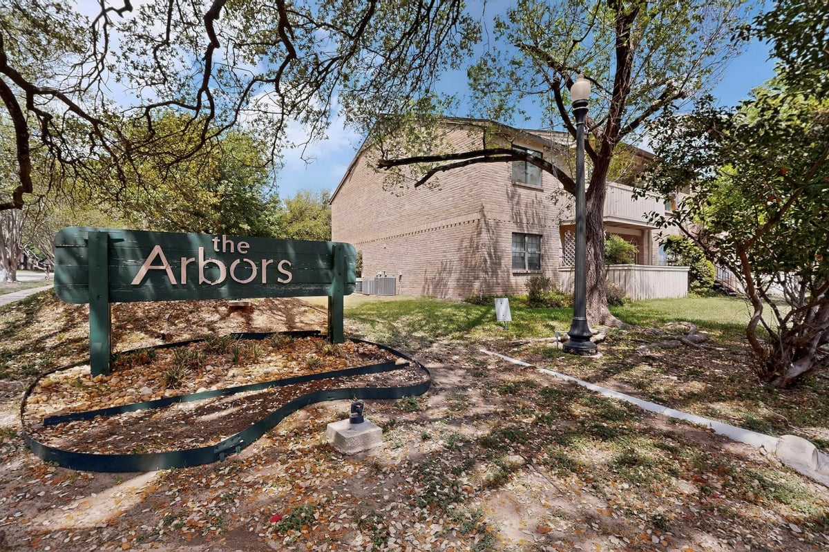 View 8210 Bent Tree Rd Unit #104 in Arbors 8210 Bent Tree Rd Unit #104 - front exterior - Luxury home in Arbors, Austin, TX