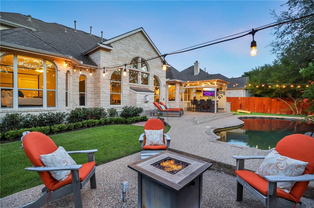 View 8216 Endeavor Cir in The Parke Sec 06 8216 Endeavor Cir - front exterior - Luxury home in The Parke Sec 06, Austin, TX