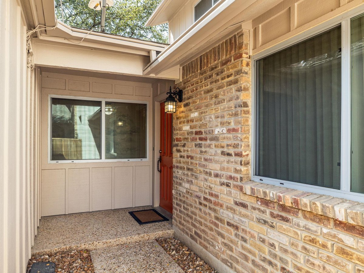 Primary bedroom at 8216 Summer Side Dr - 2 bed 2 bath home