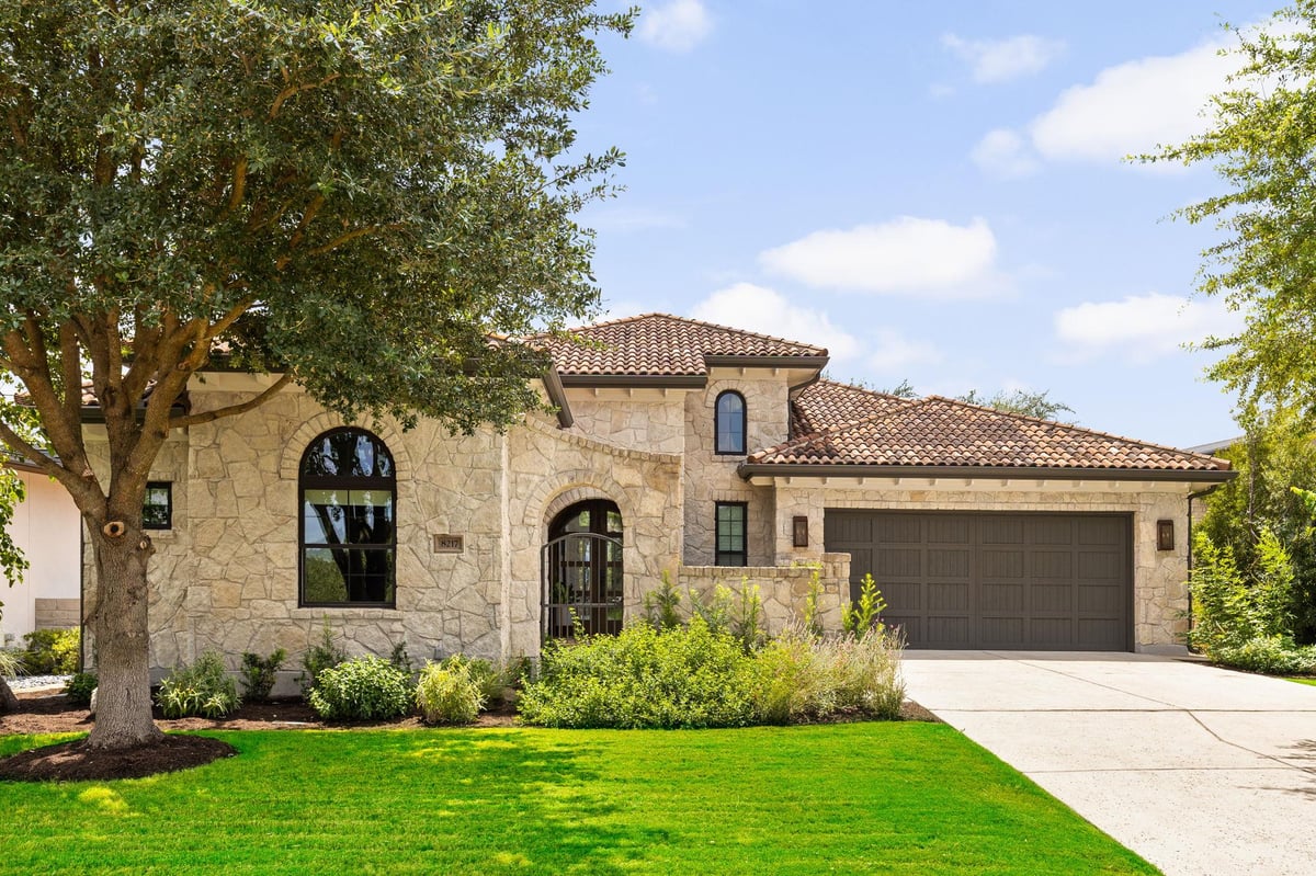 View 8217 Carranzo DR in Amarra Drive Ph 03, Barton Creek 8217 Carranzo DR - front exterior - Luxury home in Amarra Drive Ph 03, Barton Creek, Austin, TX
