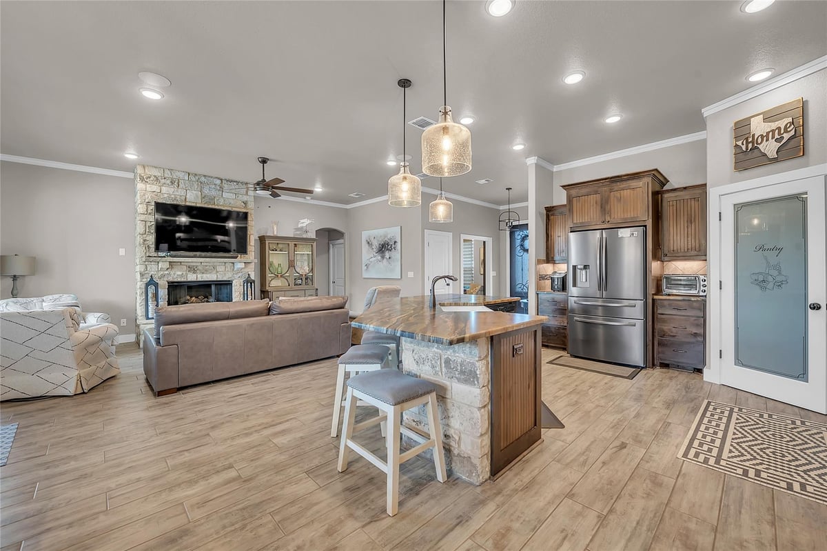Living area at 8219 Collins Creek Dr - 5 bed 3 bath home