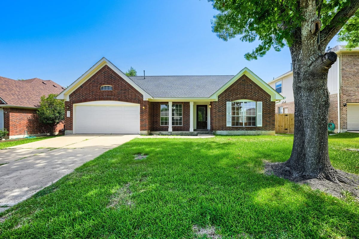 View 8221 Manx Dr in CAT HOLLOW 1-A 8221 Manx Dr - front exterior - Luxury home in CAT HOLLOW 1-A, Round Rock, TX