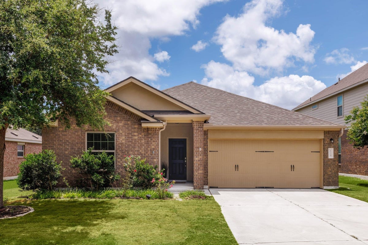View 824 Tabernash DR in Savanna Ranch 824 Tabernash DR - front exterior - Luxury home in Savanna Ranch, Leander, TX