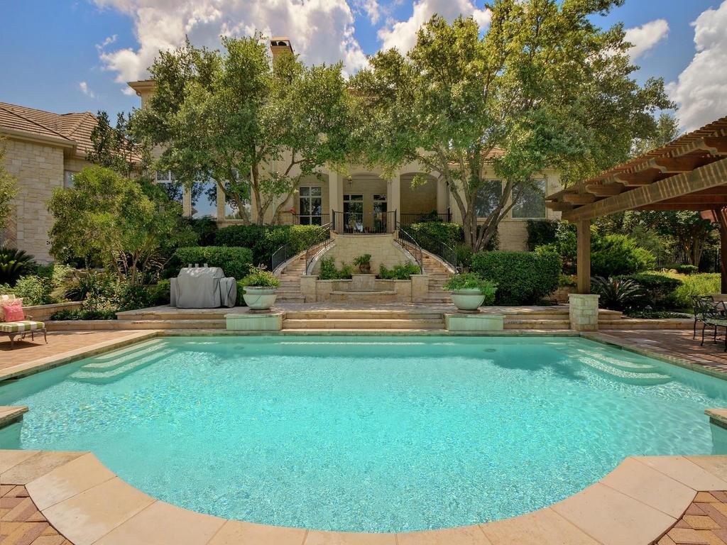 View 8300 Sumner Ct in Rob Roy 8300 Sumner Ct - property photo 1 - Luxury home in Rob Roy, Austin, TX