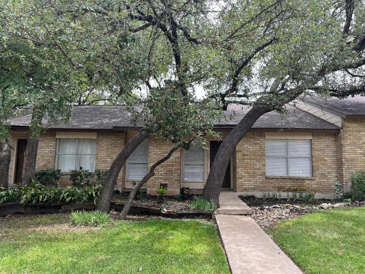 View 8301 SUMMER SIDE Dr Unit #167 in SUMMERWOOD 8301 SUMMER SIDE Dr Unit #167 - front exterior - Luxury home in SUMMERWOOD, Austin, TX