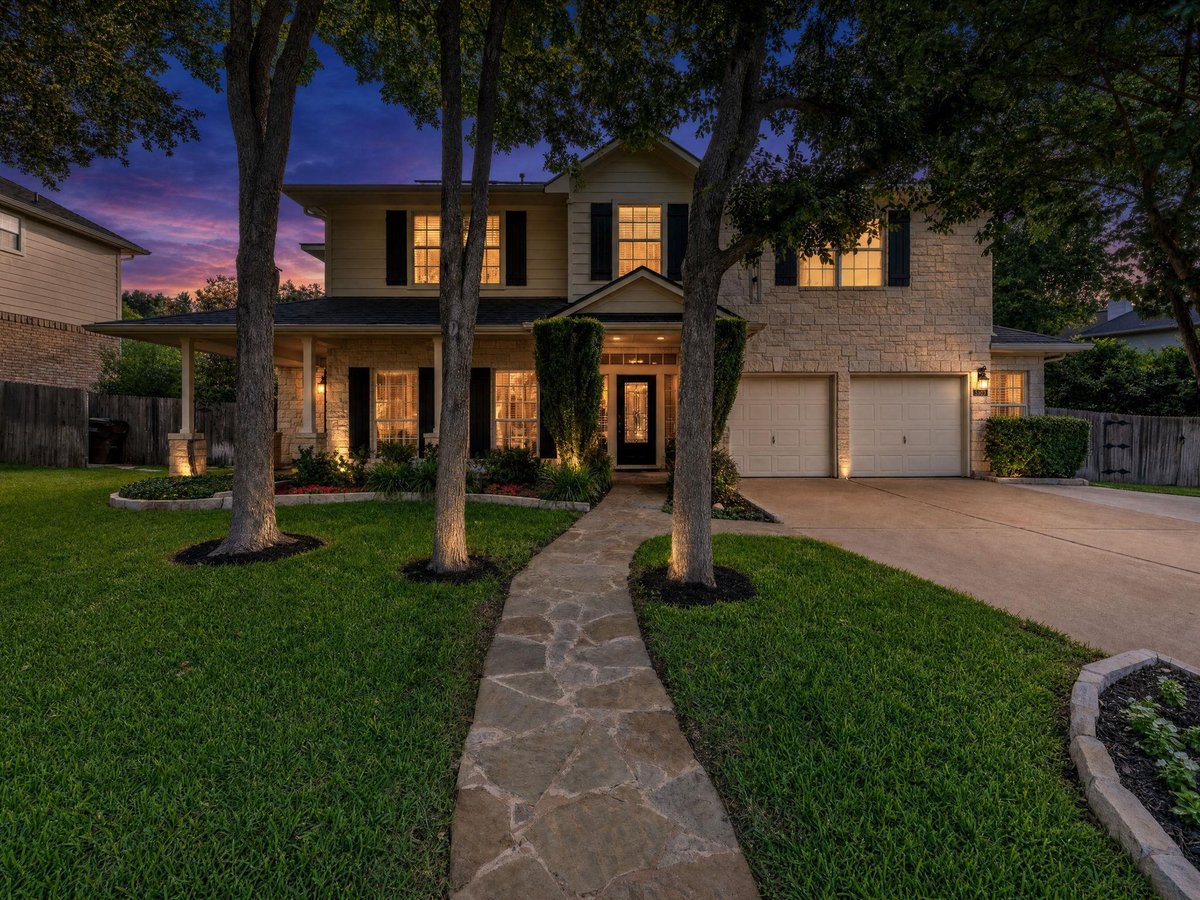 View 8303 Full Moon TRL in Stone Canyon Sec 08A 8303 Full Moon TRL - front exterior - Luxury home in Stone Canyon Sec 08A, Round Rock, TX
