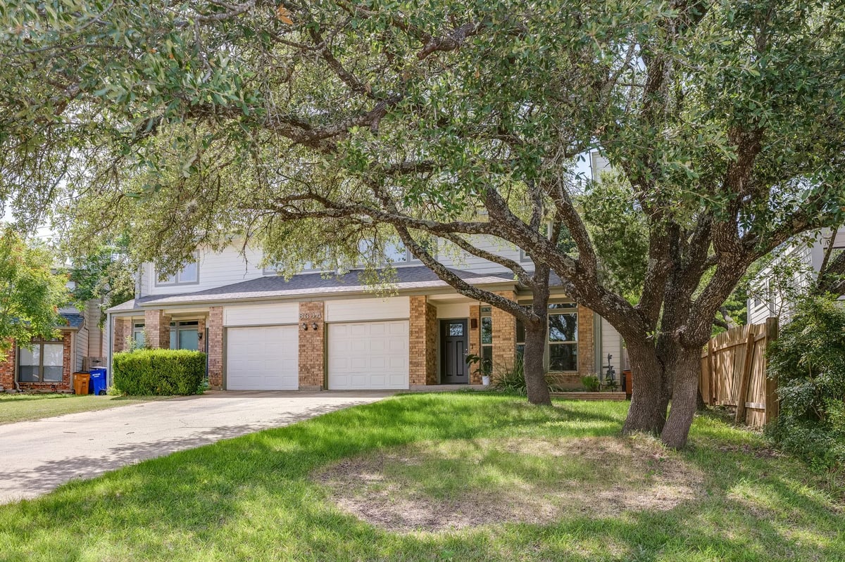 View 8304 Bradford Edward Cv Unit #B in Hillcrest Village 8304 Bradford Edward Cv Unit #B - front exterior - Luxury home in Hillcrest Village, Austin, TX