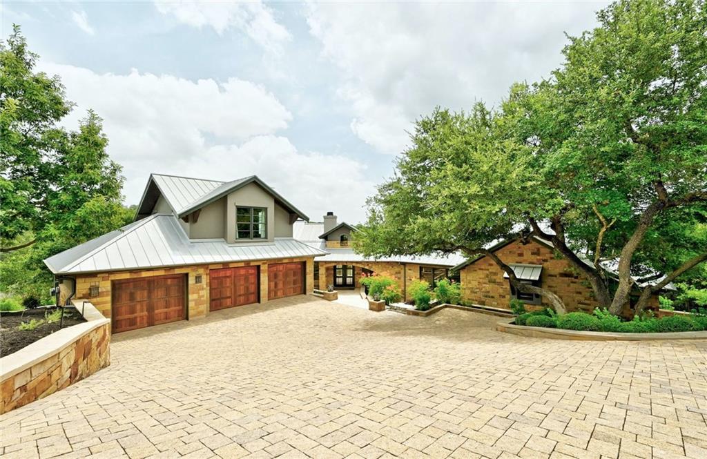 View 833 Stonewall Ridge LN in Sky Forest 833 Stonewall Ridge LN - front exterior - Luxury home in Sky Forest, Austin, TX