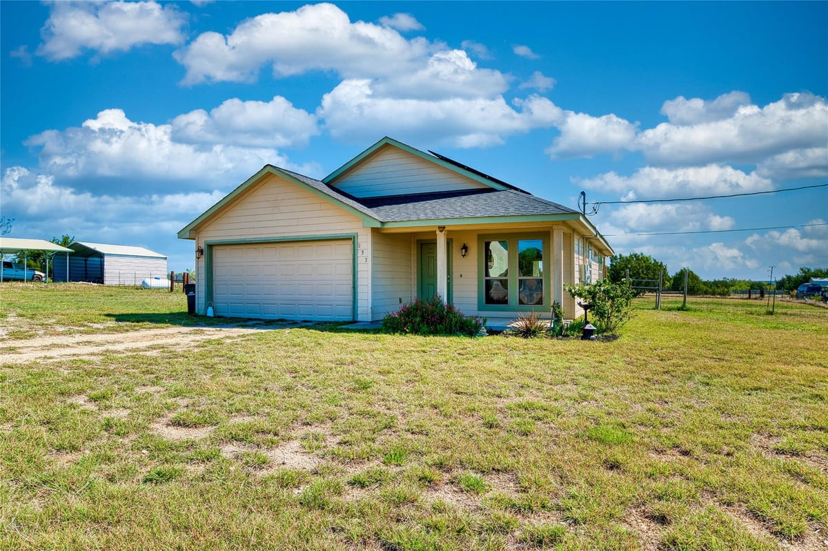 View 833 Thousand Oaks Trl in Thousand Oaks Sec 2 833 Thousand Oaks Trl - front exterior - Luxury home in Thousand Oaks Sec 2, Liberty Hill, TX