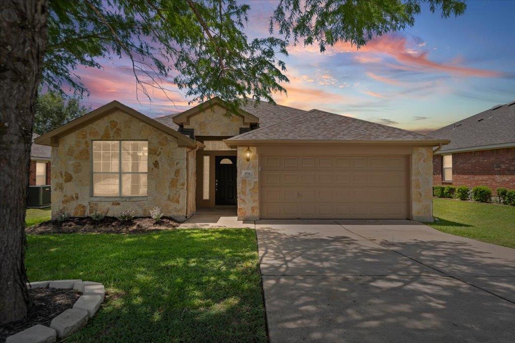 View 834 Dark Horse LN in Shadow Creek Ph 2 Sec 1 834 Dark Horse LN - property photo 1 - Luxury home in Shadow Creek Ph 2 Sec 1, Buda, TX