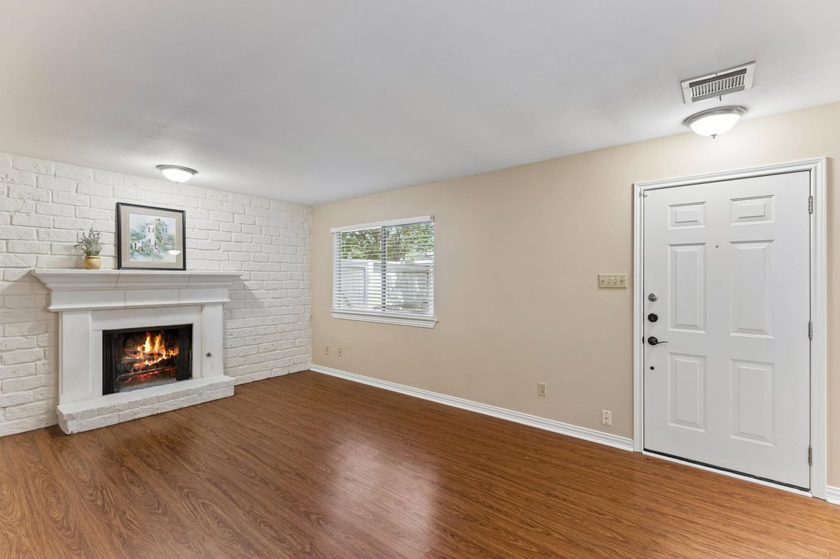 Living area at 8340 Fathom Cir Unit #103 - 2 bed 1 bath home