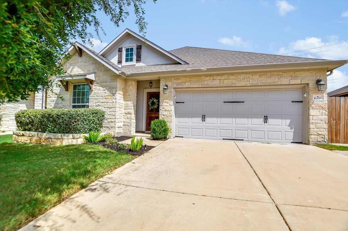 View 8356 Paola ST in Siena Sec 25 8356 Paola ST - property photo 1 - Luxury home in Siena Sec 25, Round Rock, TX