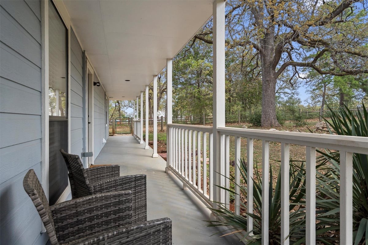 View 836 Cottletown Rd in Drumgoole, Thomas 836 Cottletown Rd - front exterior - Luxury home in Drumgoole, Thomas, Smithville, TX
