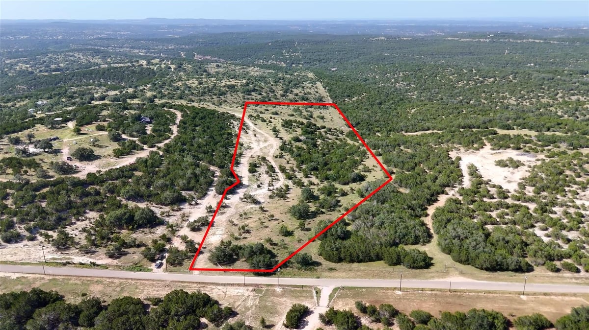 Living area at 8364 W Fitzhugh Rd - S8541 - SWEET BLESSINGS RANCH, Dripping Springs, TX