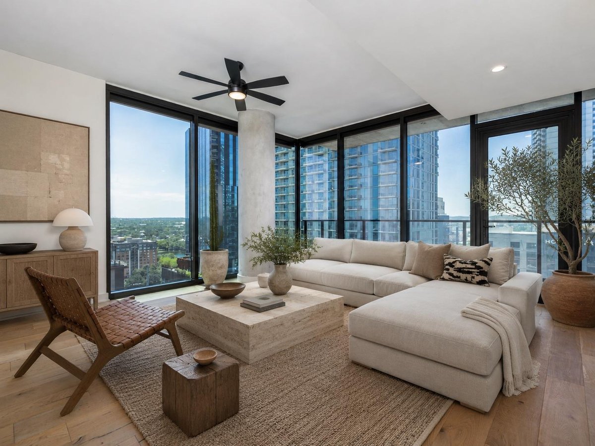 View 84 East Ave Unit #1609 in Vesper Condominium Community, Inc 84 East Ave Unit #1609 - property photo 1 - Luxury home in Vesper Condominium Community, Inc, Austin, TX