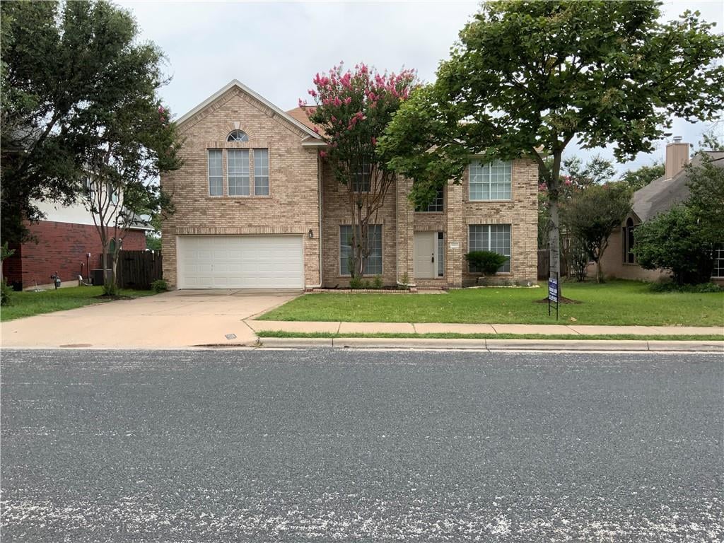 8402 Cornerwood Dr - front exterior - Luxury home in Woods Brushy Creek Sec 02 Ph 01-C, Austin, TX