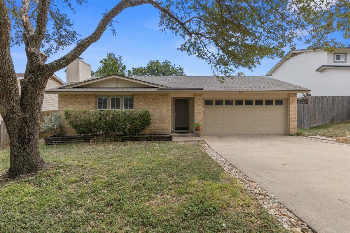 View 8405 Fenton DR in Windmill Run Sec 03-D 8405 Fenton DR - property photo 1 - Luxury home in Windmill Run Sec 03-D, Austin, TX