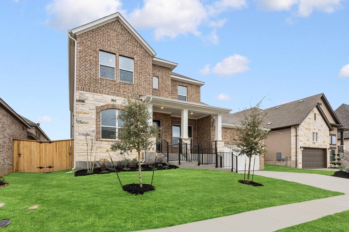 Living area at 841 Teakmill Trl - 4 bed 3 bath home