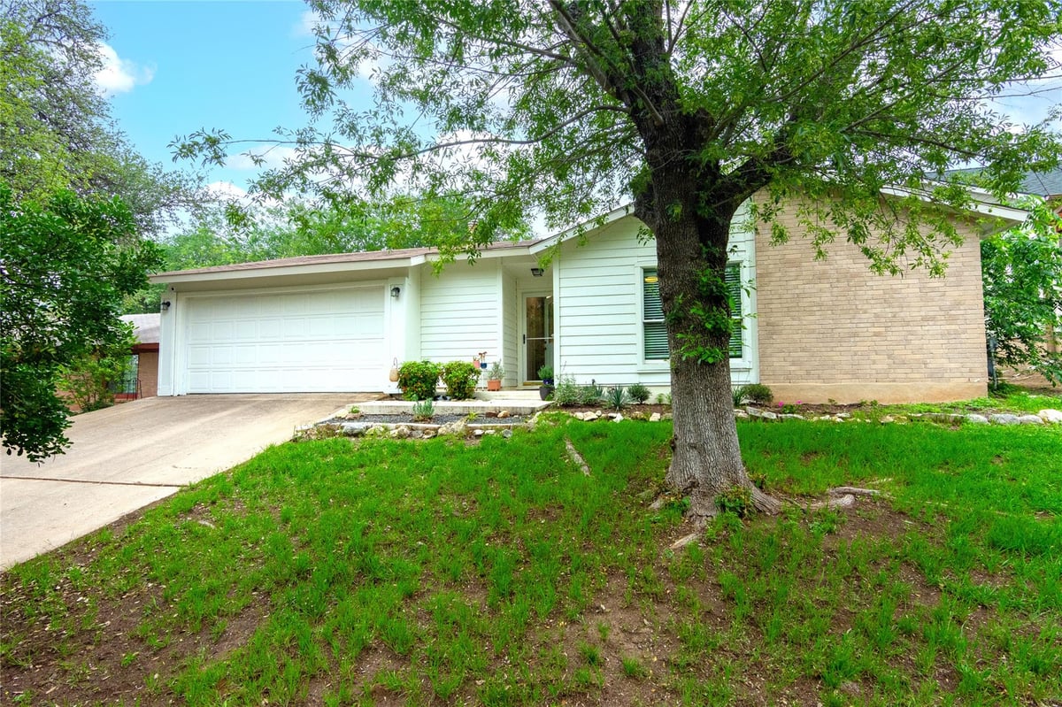 View 8411 Romney Rd in Buckingham Estates Ph III Sec 8411 Romney Rd - front exterior - Luxury home in Buckingham Estates Ph III Sec, Austin, TX