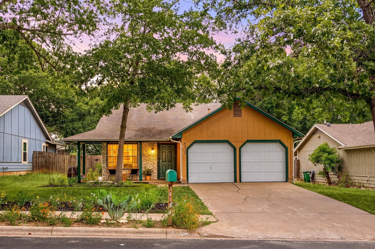 View 8412 Alabama DR in Shiloh Ph 04 Sec 02 8412 Alabama DR - front exterior - Luxury home in Shiloh Ph 04 Sec 02, Austin, TX