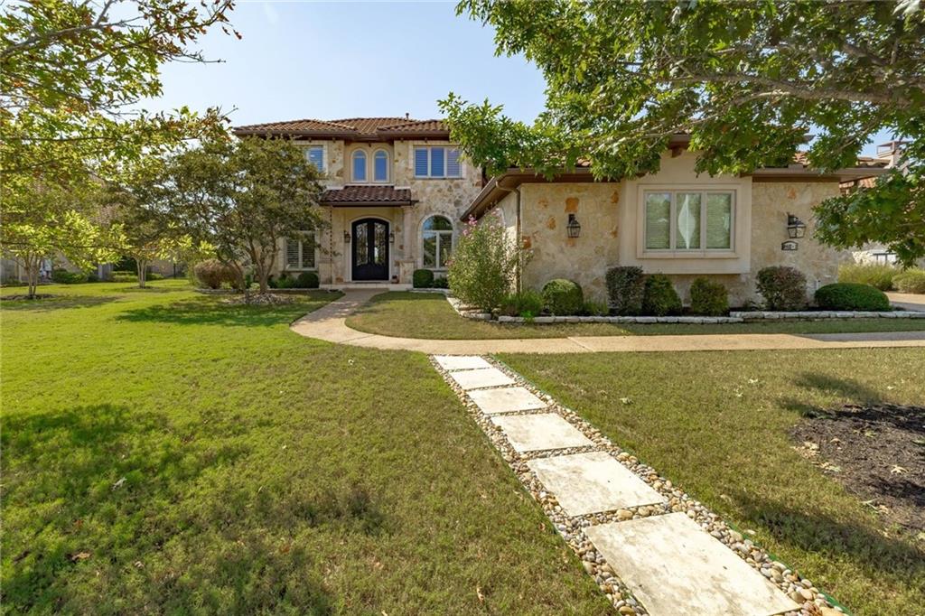 View 8412 Denali Pkwy Unit #2 in Grandview Hills Sec 08 8412 Denali Pkwy Unit #2 - front exterior - Luxury home in Grandview Hills Sec 08, Austin, TX