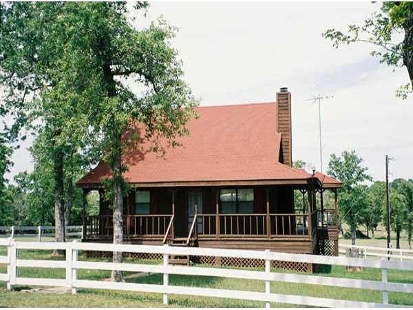 View 843 Peach Creek RD 843 Peach Creek RD - front exterior - Luxury home in Rosanky, TX
