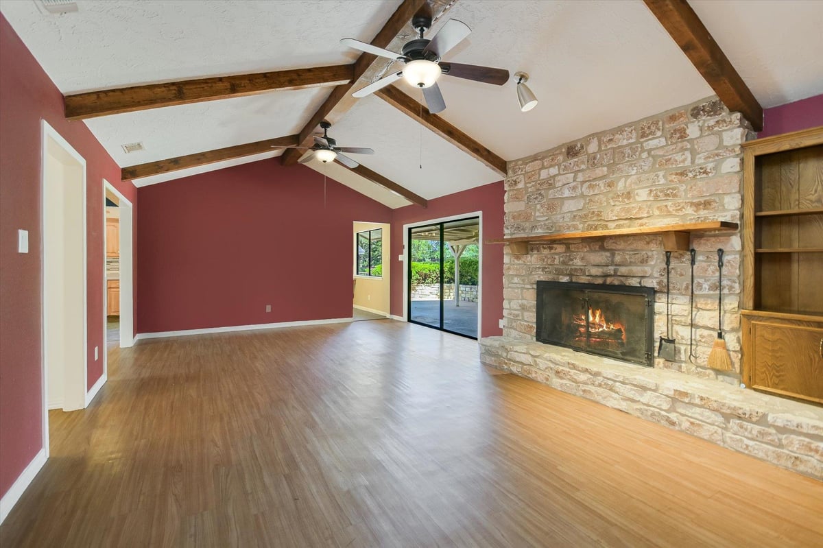 Kitchen at 85 BROOKHOLLOW Dr - 4 bed 3 bath home