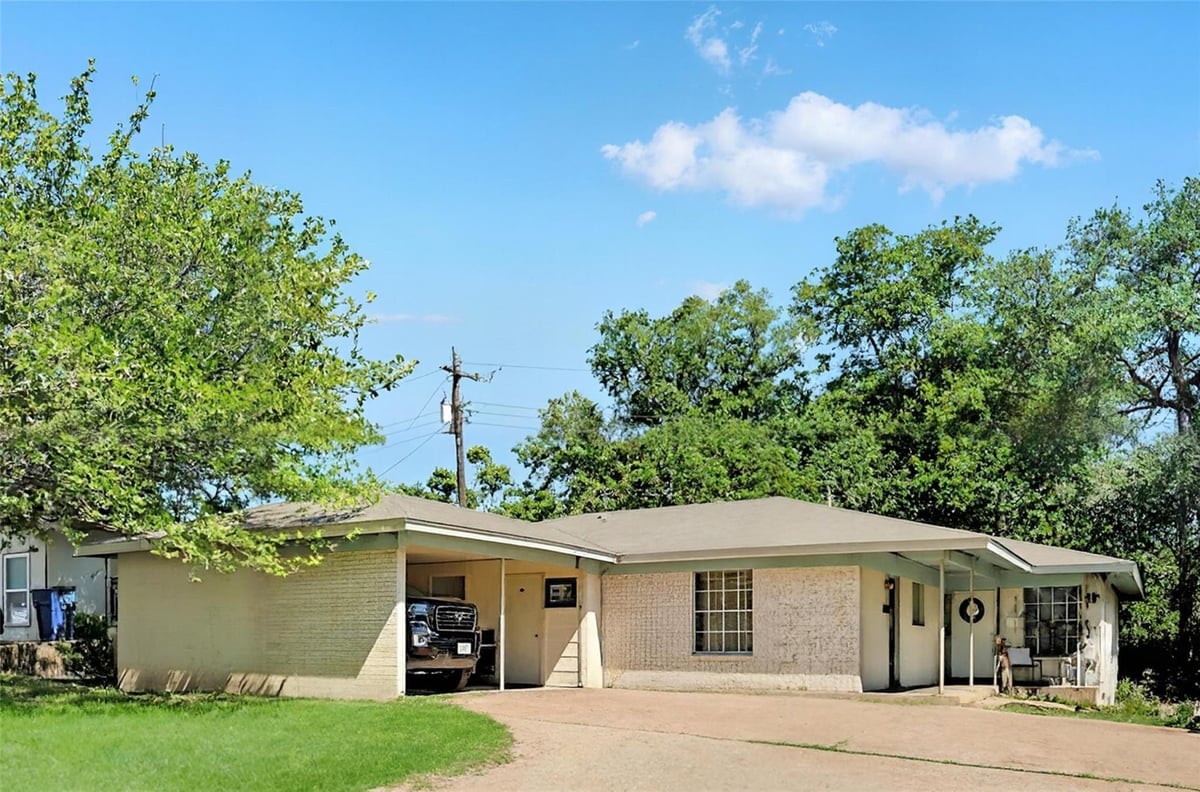 View 8508 Dryfield DR in Wooten Village Sec 04 8508 Dryfield DR - front exterior - Luxury home in Wooten Village Sec 04, Austin, TX
