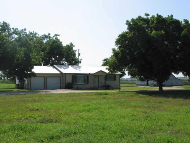 View 851 County Road 455 851 County Road 455 - front exterior - Luxury home in Coupland, TX