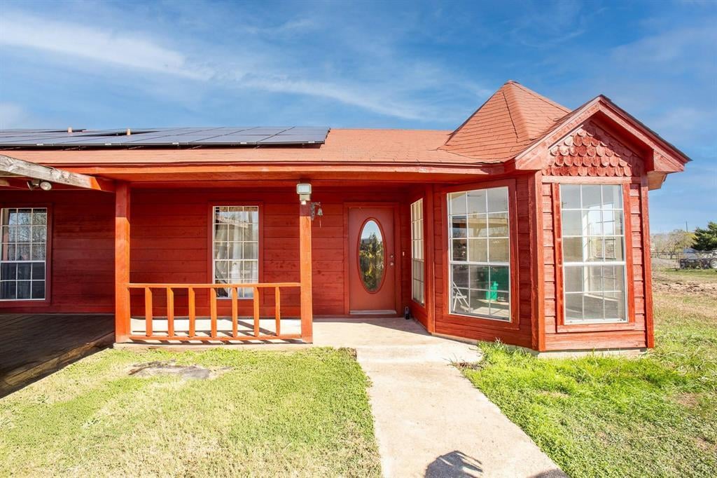 Living area at 8548 Old Lockhart Rd - Mustang Ranch, Buda, TX