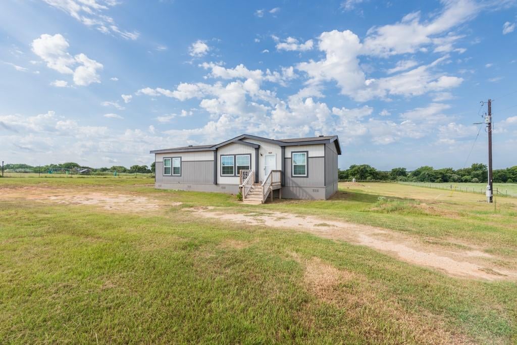 View 859 Ivy Switch RD in Luling 859 Ivy Switch RD, photo 1 of 29, Luling, Luling, TX