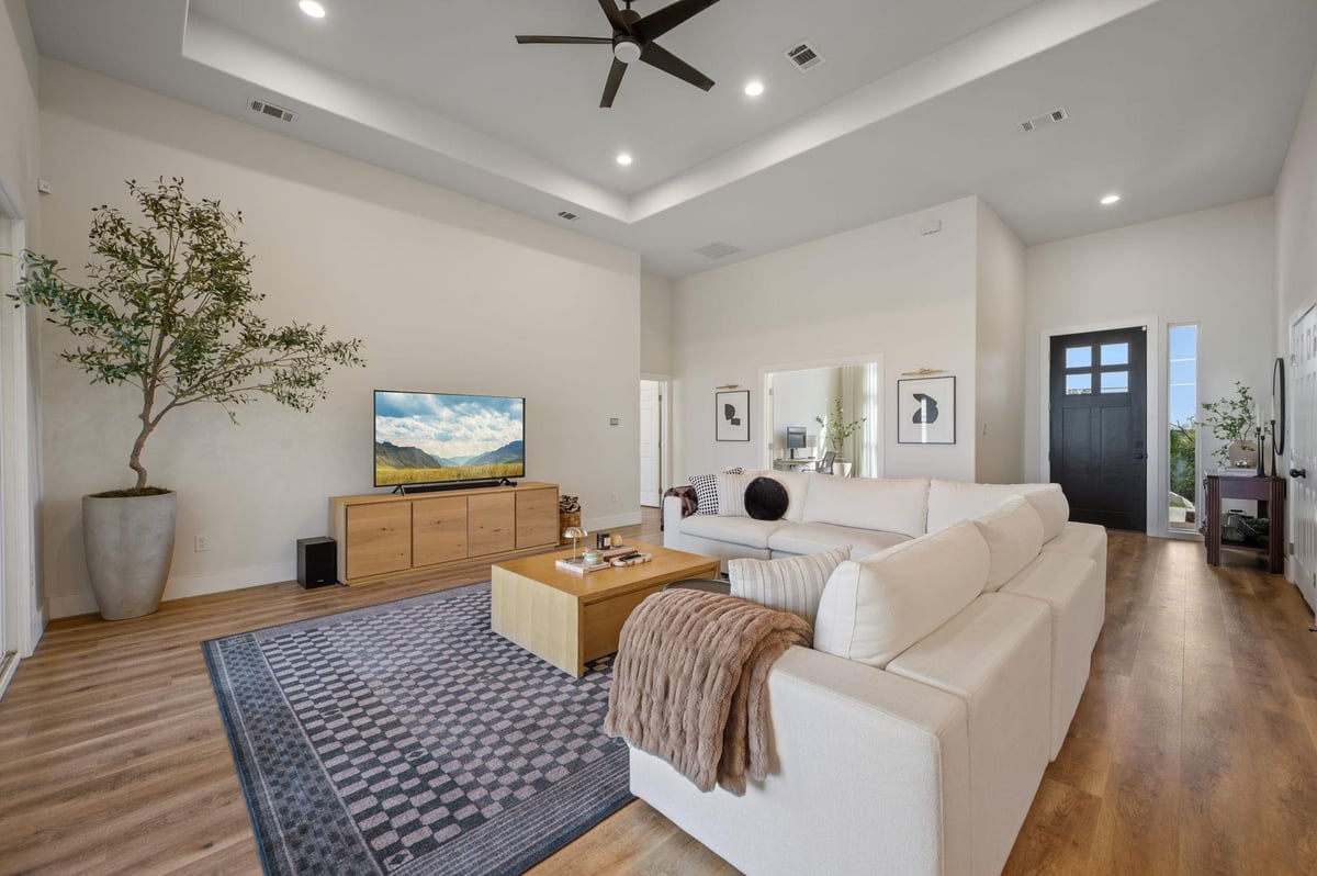 Primary bedroom at 8604 Bar K Ranch Rd - 3 bed 3 bath home