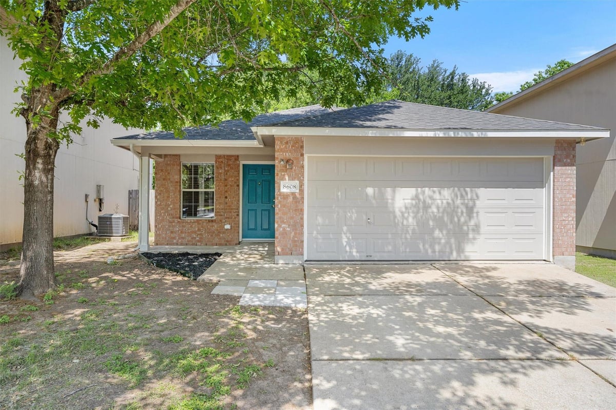 View 8608 Dittmar Oaks DR in Austin 8608 Dittmar Oaks DR, photo 1, Austin, Austin, TX