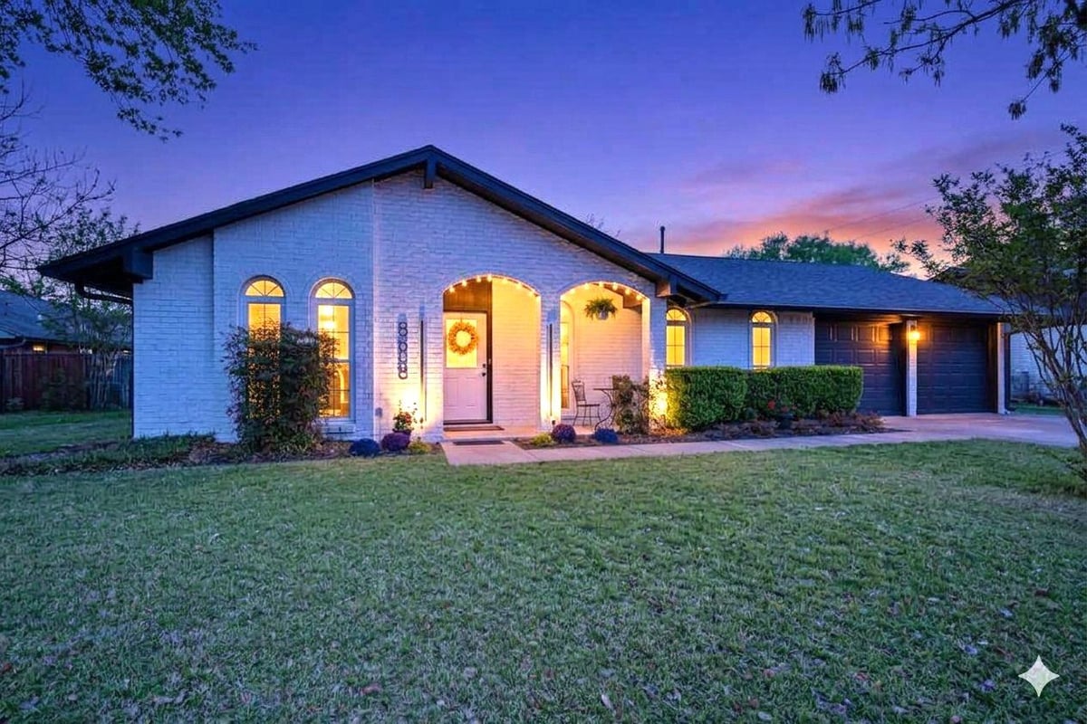 View 8608 Donna Gail Dr in Northwest Terrace Sec 03 8608 Donna Gail Dr - front exterior - Luxury home in Northwest Terrace Sec 03, Austin, TX