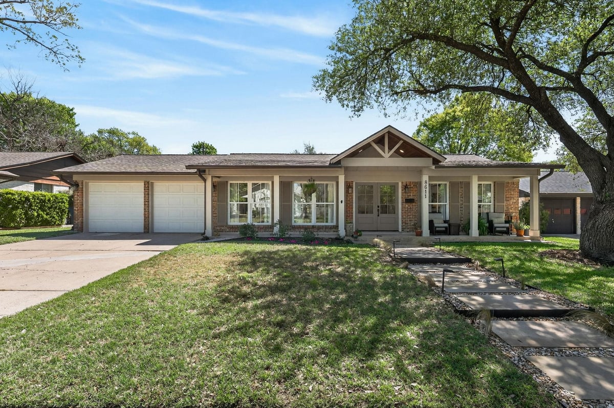 View 8611 Winding WALK in Northwest Terrace Sec 03 8611 Winding WALK - front exterior - Luxury home in Northwest Terrace Sec 03, Austin, TX