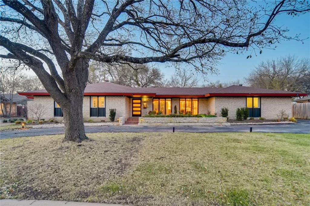 View 8702 Crest Ridge Cir in Balcones Village 8702 Crest Ridge Cir - front exterior - Luxury home in Balcones Village, Austin, TX