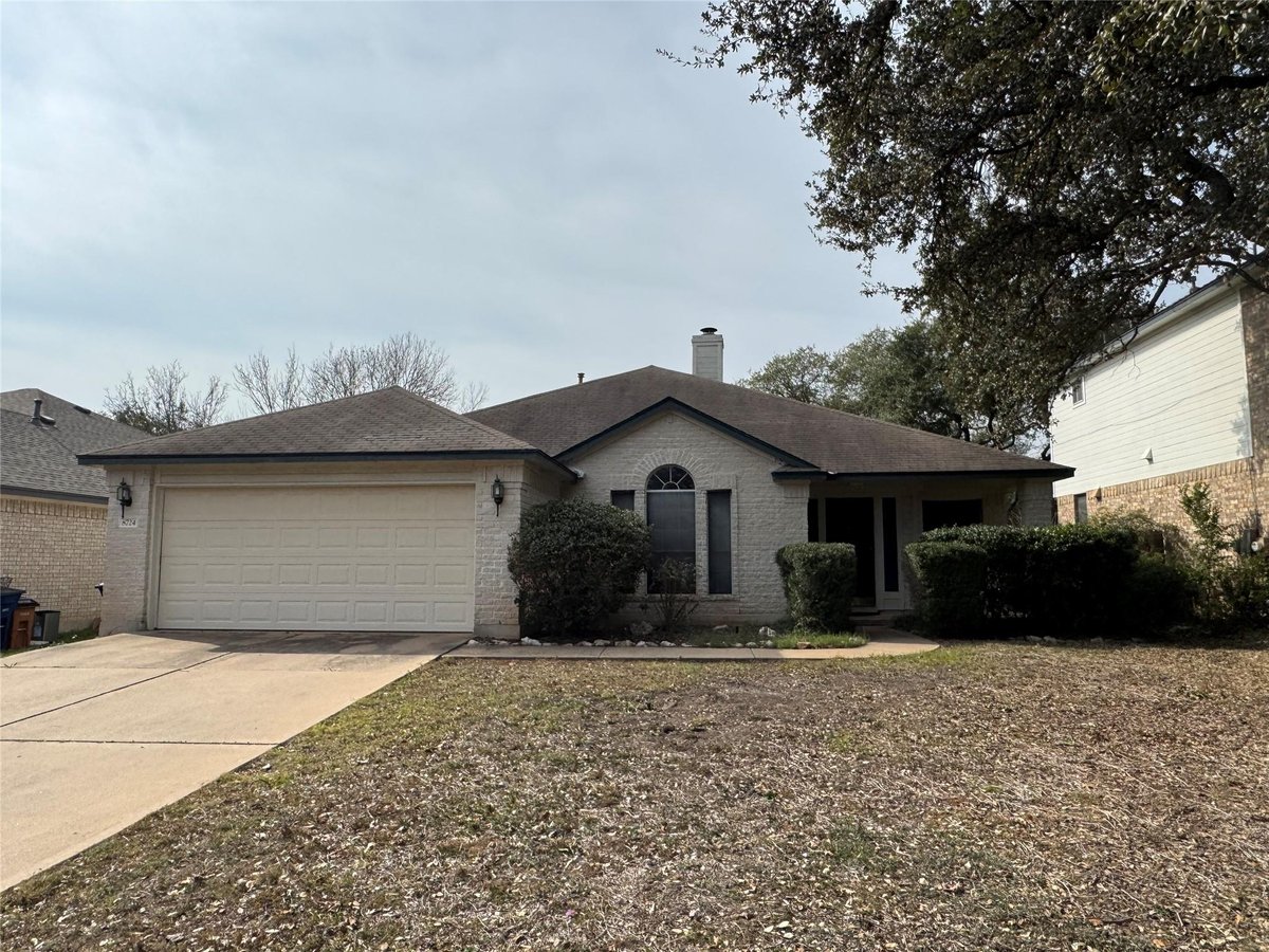 View 8724 Barrow Glen LOOP in Sendera Sec 02-B 8724 Barrow Glen LOOP - property photo 1 - Luxury home in Sendera Sec 02-B, Austin, TX