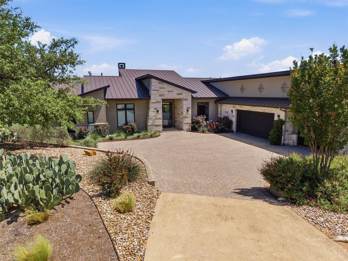 View 8801 Bellancia DR in Belvedere Ph 04 8801 Bellancia DR - property photo 1 - Luxury home in Belvedere Ph 04, Austin, TX