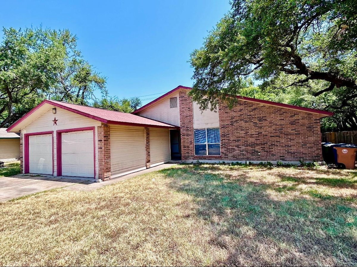 View 8802 Pineridge DR Unit #B in Austin 8802 Pineridge DR Unit #B, photo 1, Austin, Austin, TX