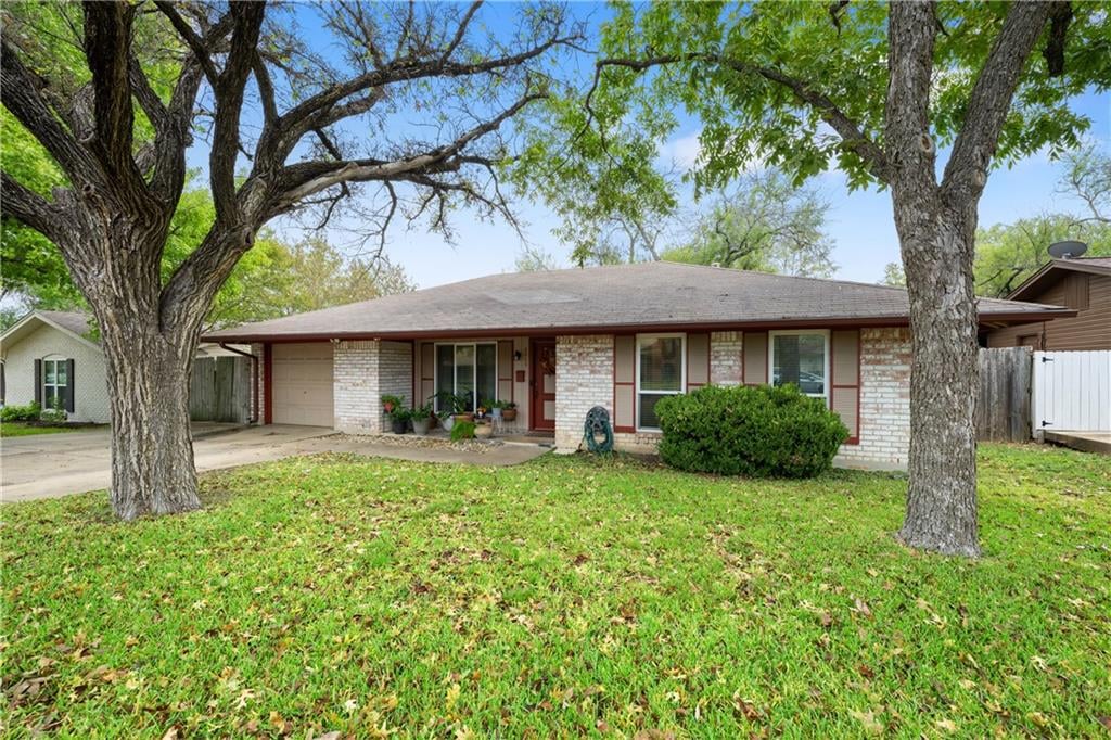 View 8803 Colonial Dr in Wooten Village Sec 06 8803 Colonial Dr - front exterior - Luxury home in Wooten Village Sec 06, Austin, TX