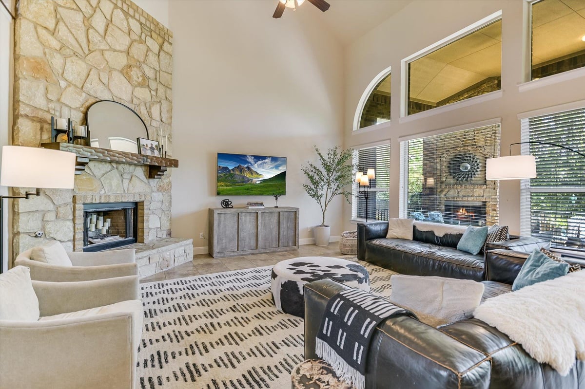 Living area at 8813 Fescue Ln - 4 bed 4 bath home