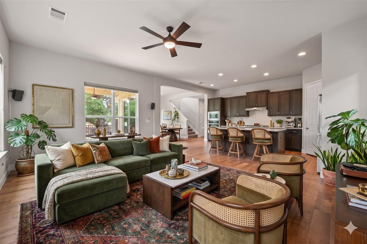 View 8813 Jodie LN in West Oak Condo Amd 8813 Jodie LN - front exterior - Luxury home in West Oak Condo Amd, Austin, TX