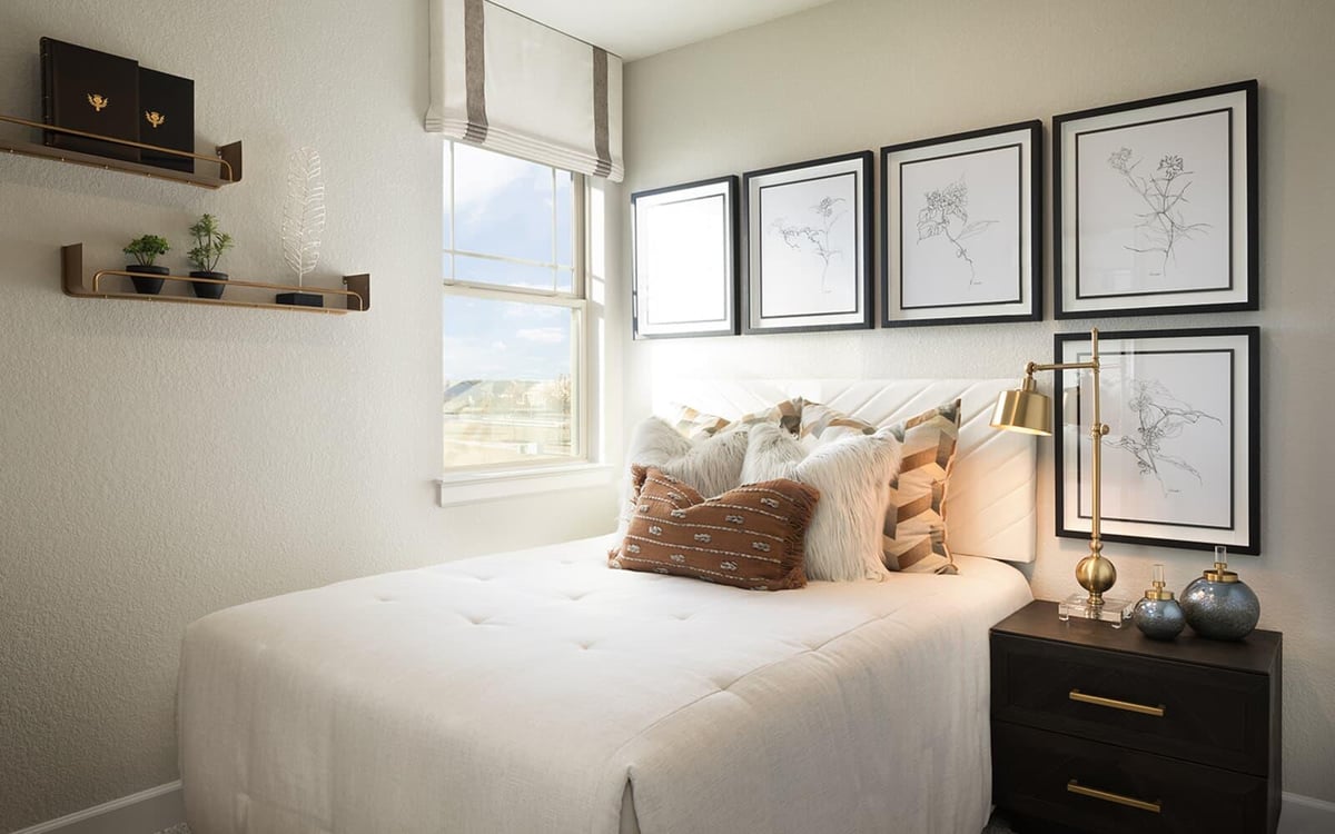 Primary bedroom at 8814 Marmoset Way - 2 bed 2 bath home