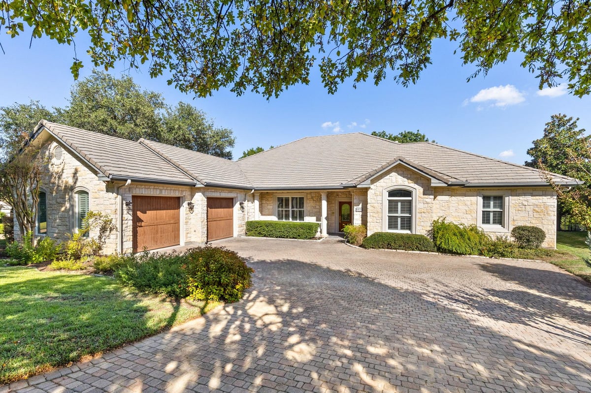 View 8848 Chalk Knoll DR in Barton Creek Abc Mid Dec 8848 Chalk Knoll DR - property photo 1 - Luxury home in Barton Creek Abc Mid Dec, Austin, TX