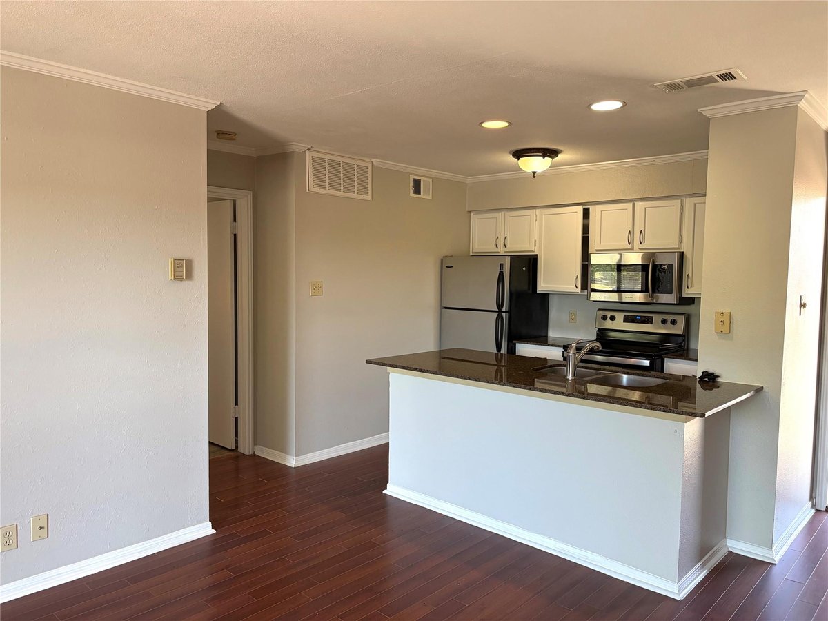 View 8888 Tallwood DR Unit #1201 in 8888 Tallwood Condo Amd 8888 Tallwood DR Unit #1201 - property photo 1 - Luxury home in 8888 Tallwood Condo Amd, Austin, TX