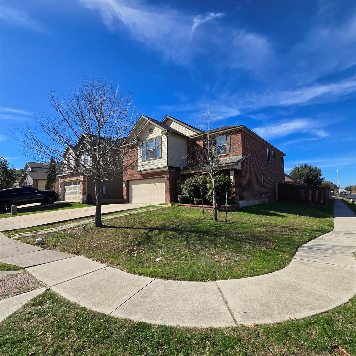 View 8900 Ridgewell RD in Sheldon 230 Sec 2 Ph 7 8900 Ridgewell RD - property photo 1 - Luxury home in Sheldon 230 Sec 2 Ph 7, Austin, TX
