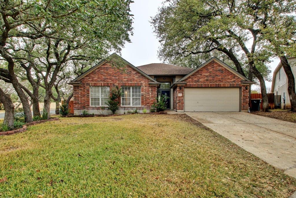 View 8901 Halder Cv in Meadows Brushy Creek Ph 04 8901 Halder Cv - front exterior - Luxury home in Meadows Brushy Creek Ph 04, Austin, TX